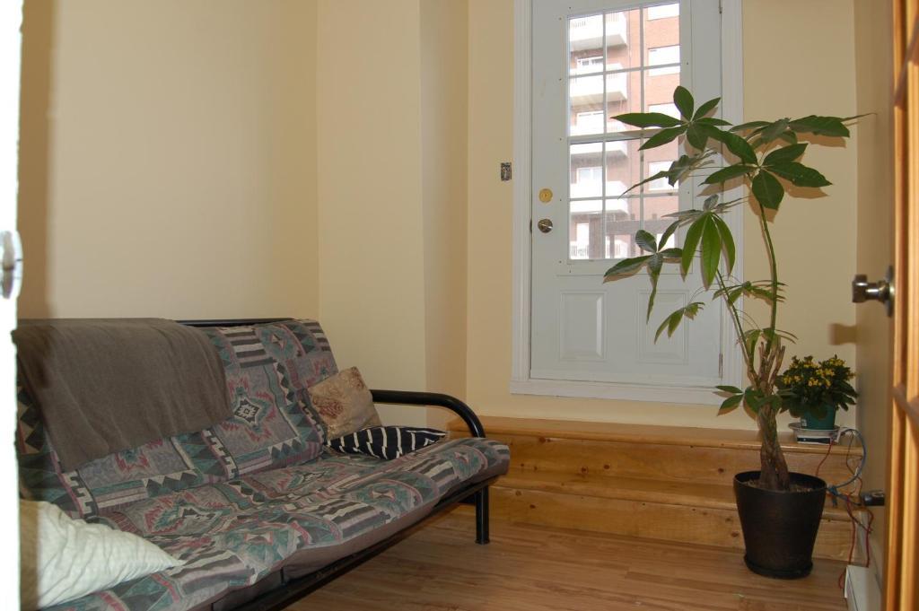 Le Chasseur Bed & Breakfast Montreal Ngoại thất bức ảnh